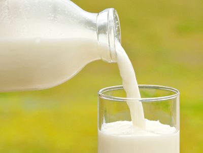 【悲報】日本人、牛乳を飲むと下痢になるランキングで１位だったｗｗｗｗ