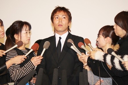 狩野英孝さん、マスコミを批判「謝罪会見をすぐエンターテインメントショーにしたがる」