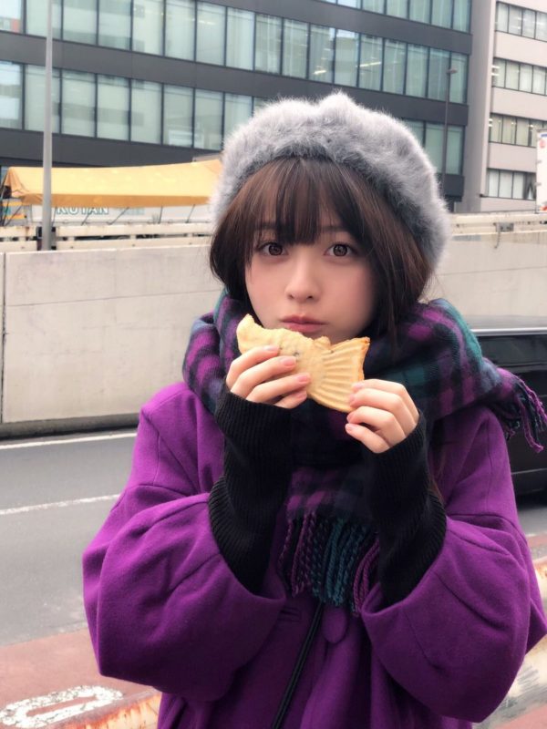 【動画】日本人美女、ドチャクソでかおっぱいを晒しながらご飯をパクパク食べてしまうｗｗｗ