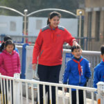【画像】中国に身長2m12mの11歳の女子小学生がいるらしいｗ