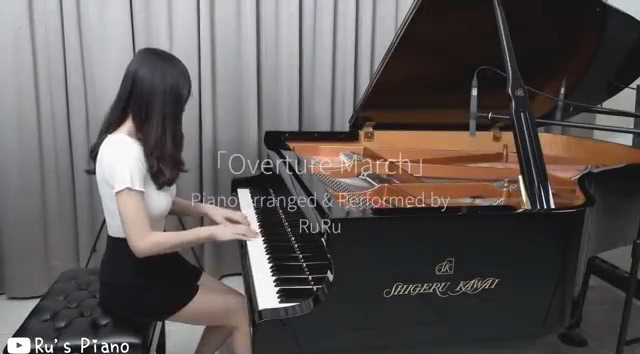 【画像】台湾のおっぱいピアノyoutuberが顔面を開示した結果ｗｗｗ