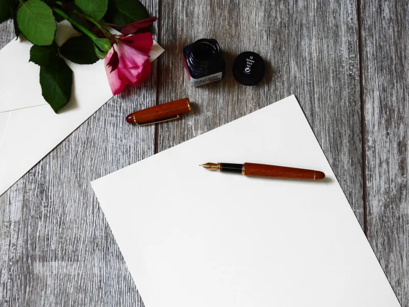 Your Apology Text Is Doing the Bare Minimum — Here's What Japanese Letter Culture Gets Right